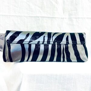 Vintage Le Château Iridescent Zebra Clutch New With Tags! Vegan Leather